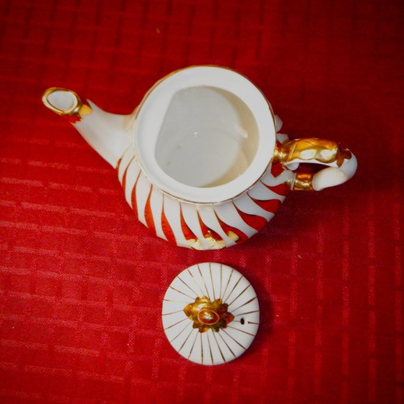 VINTAGE ~~~ SADLER England TEAPOT - Picture 2 of 2